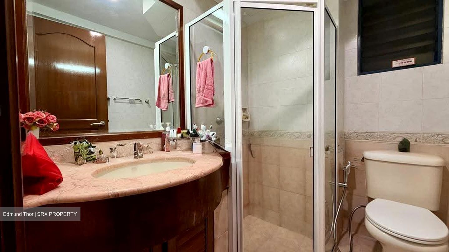 Westcove Condominium (D5), Condominium #640239591